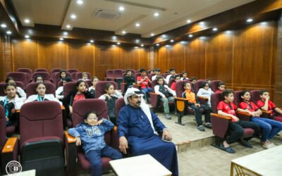 ضمك يقيم ورشة توعوية حول لائحة الانضباط لفريق السباحة