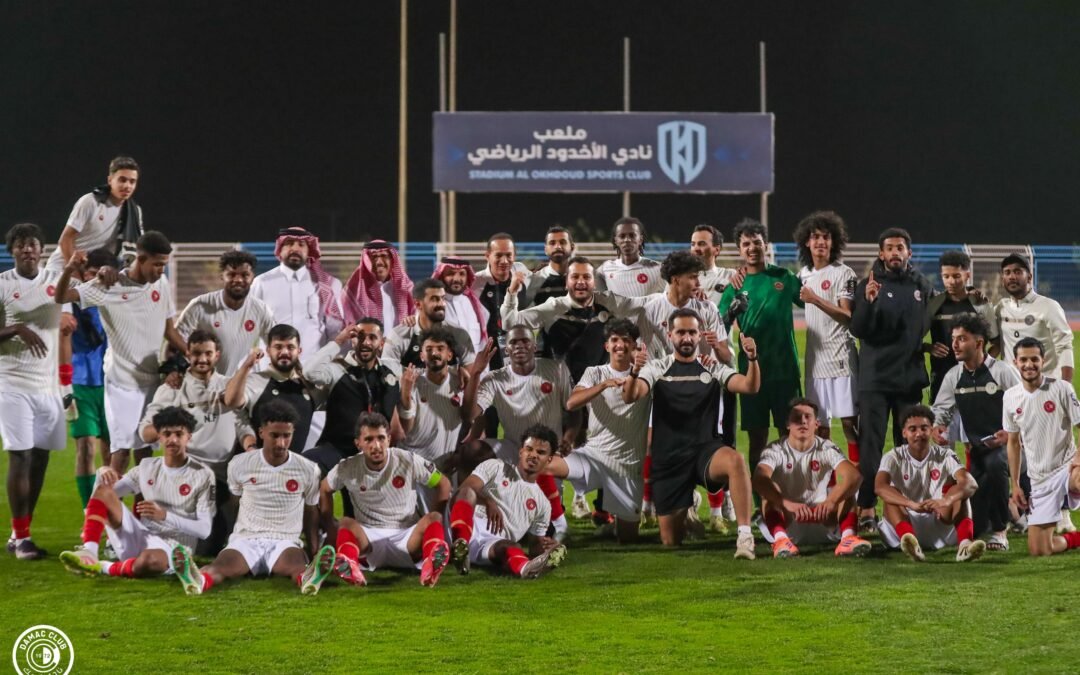 ضمك يحسم البقاء بثلاثية نظيفة أمام الأخدود