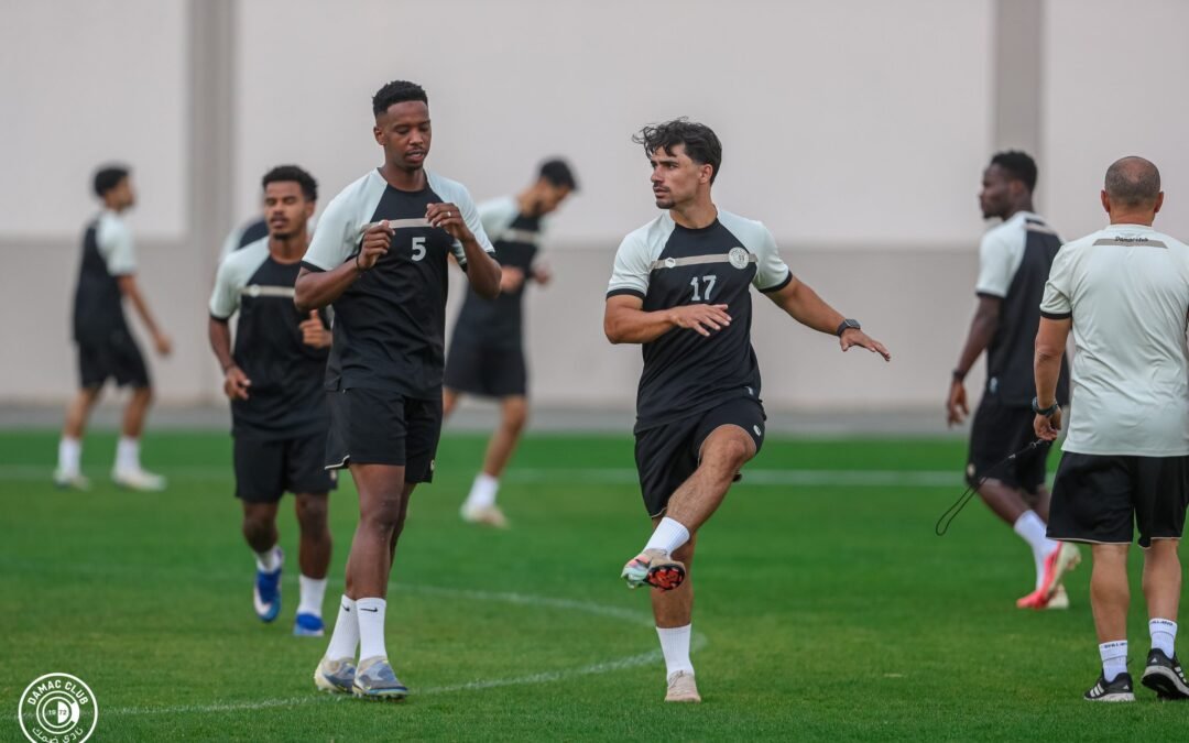 ضمك يرفع وتيرة تحضيراته لموقعة التعاون في الكأس
